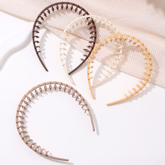 Toothed Headband