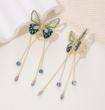 Butterfli hair Claw