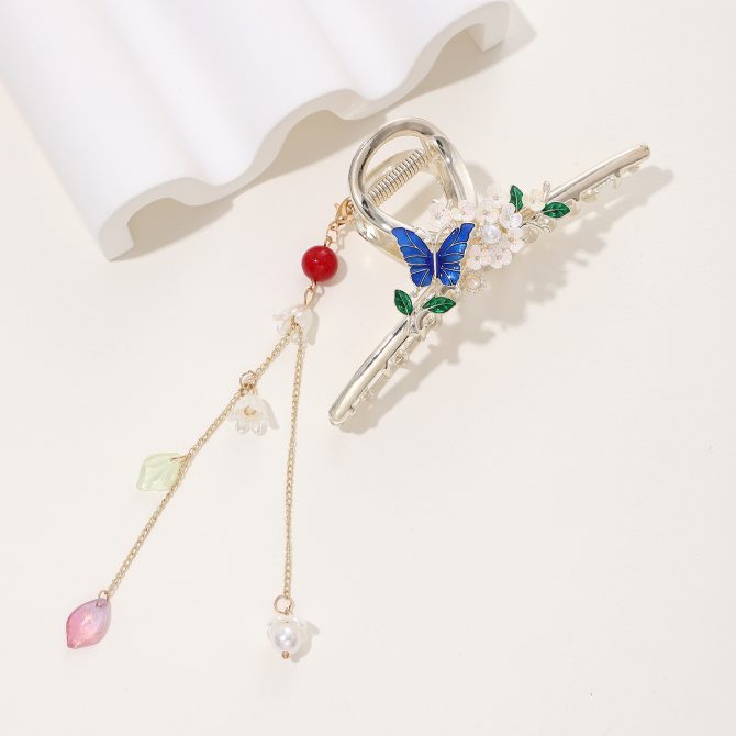 Butterfly claw