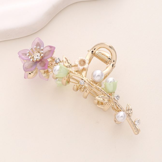Flower claw