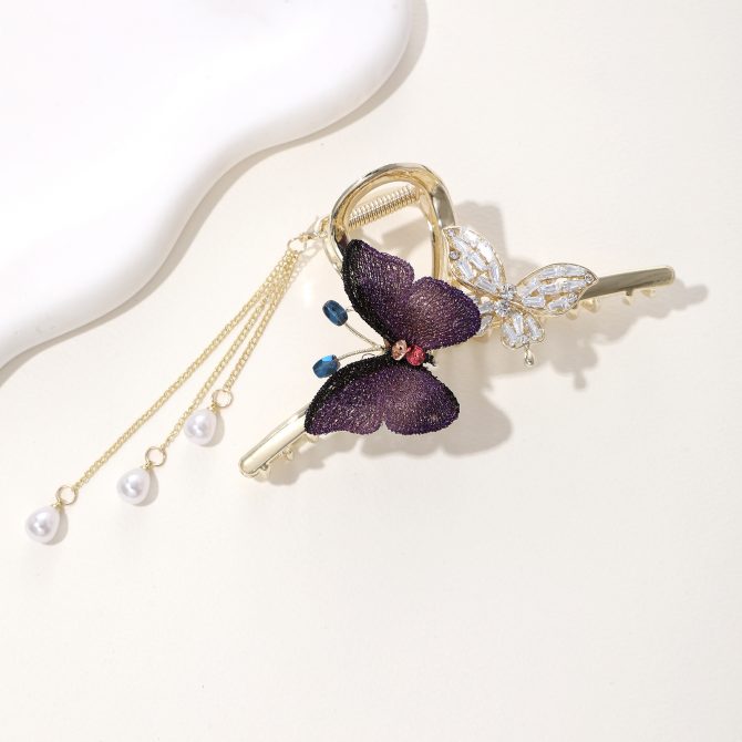 Butterfly Gold Metal Clip Claw