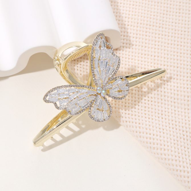 crystal claw