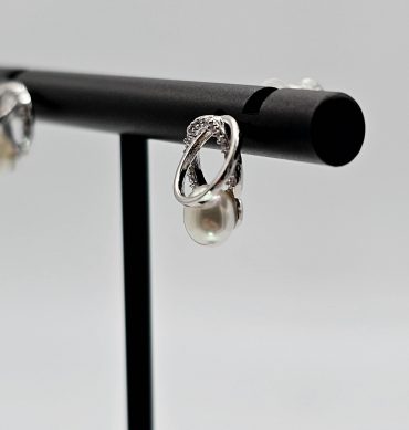 Silver Crystal Pearl Stud Earring