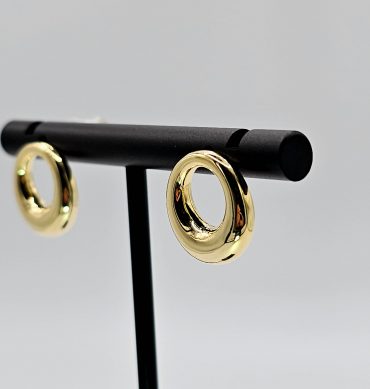 Plain Gold Stud Earring For Women