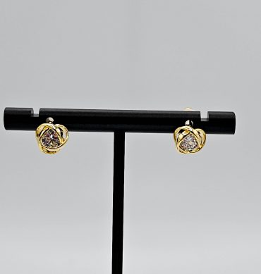 Gold Rose Crystal Stud Earring For Women, A pair Of Earring Made Of Steel